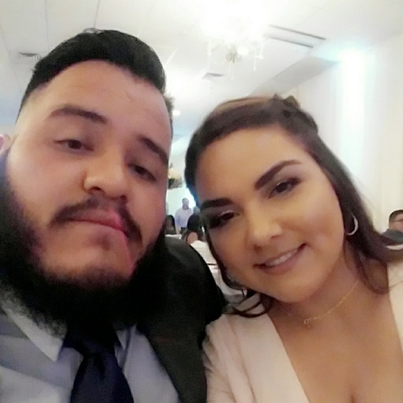 Meet your Posher - Picture 2 of 5